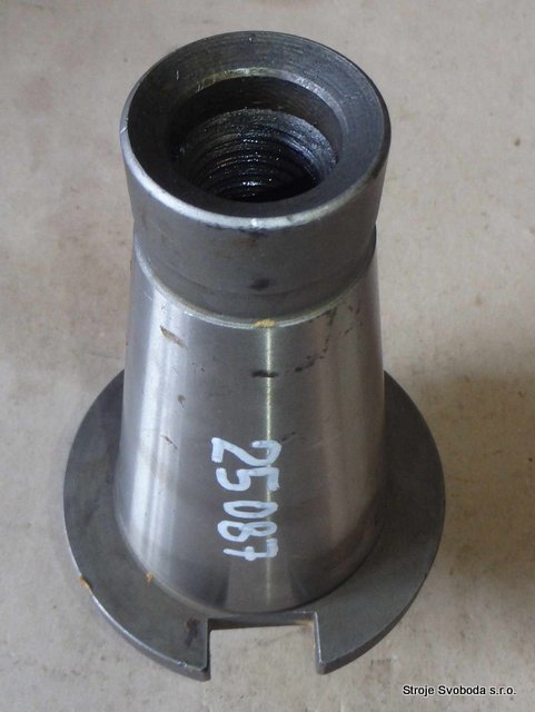 Frézovací trn 50x32x31 (25087 (3).JPG)